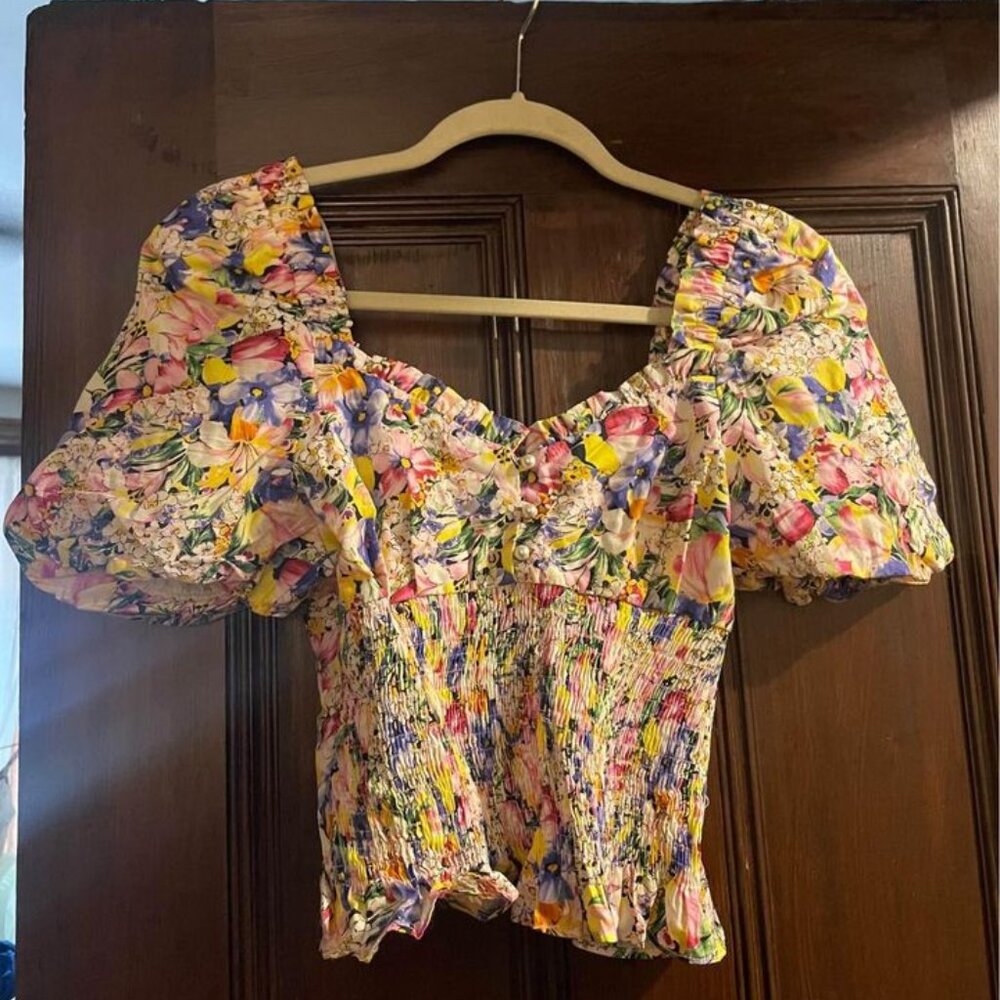 Zara floral puff sleeve ruched pearl button detail